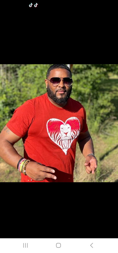 l.e.r.o.c. lion tee brickhouse